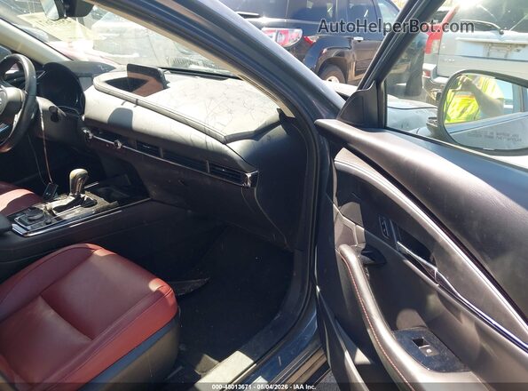 3MVDMBCM9PM549976 2023 MAZDA CX-30 Gray Front interior view