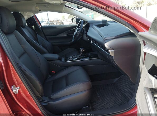 3MVDMBEY4TM109254 2026 MAZDA CX-30 Бордовый Вид салона спереди
