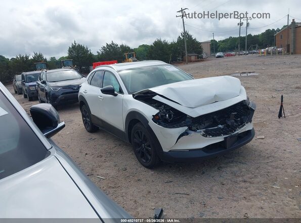 3MVDMBEYXNM407780 2022 MAZDA CX-30 White Սալոնի հետևի տեսք