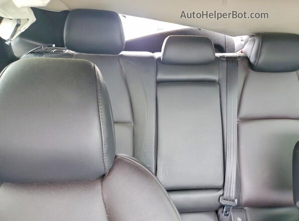 3MVDMBEYXNM438771 2022 MAZDA CX-30 Red Вид задніх сидінь