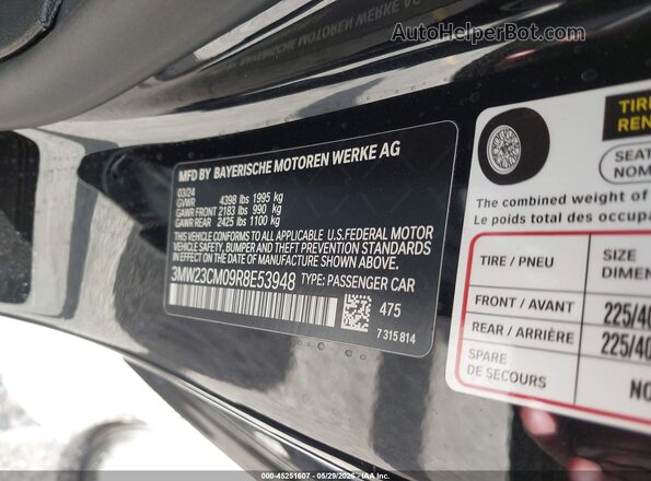 3MW23CM09R8E53948 2024 BMW 2 SERIES Black Widok komory silnika