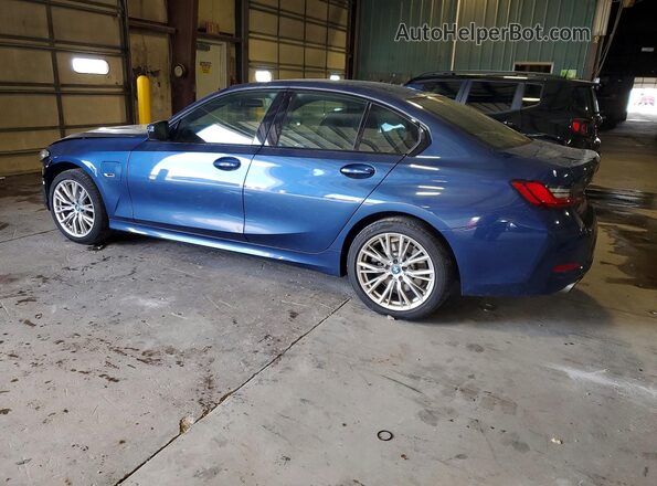 3MW39FS01P8C95674 2023 BMW 7 SERIES Blue 
