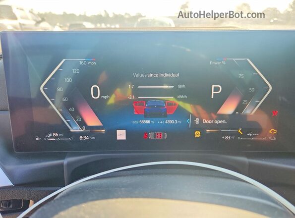 3MW39FS02P8C91455 2023 BMW 3 SERIES Blue ხელსაწყოთა პანელის ხედი