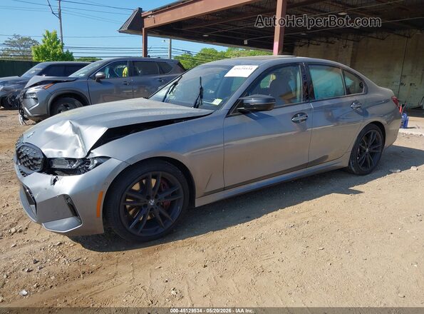 3MW49FF04R8E39588 2024 BMW M3 Gray Դիմացի տեսք