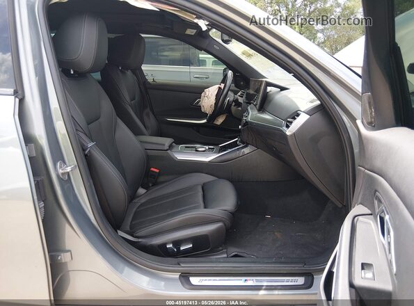 3MW49FS00P8C97663 2023 BMW M3 Gray Front interior view