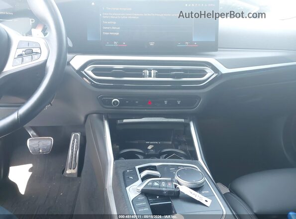 3MW49FS02P8C99558 2023 BMW M3 Gray Вид панелі приладів