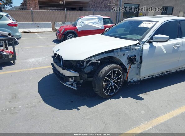 3MW5P7J02N8C39651 2022 BMW 3 SERIES Белый Вид спереди