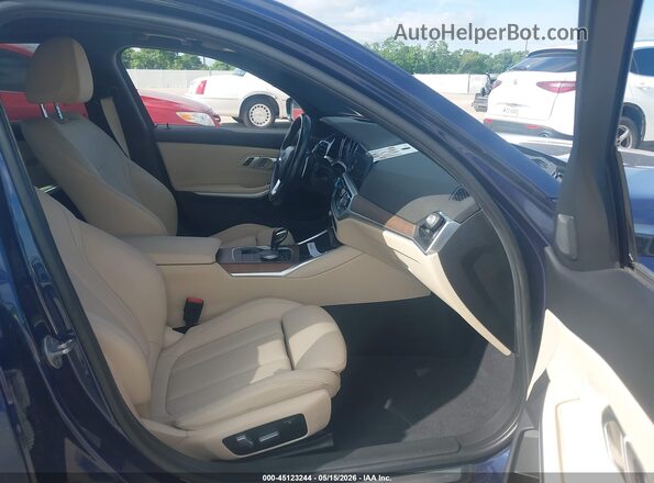 3MW5R1J02L8B33107 2020 BMW 3 SERIES Blue Widok wnętrza z przodu