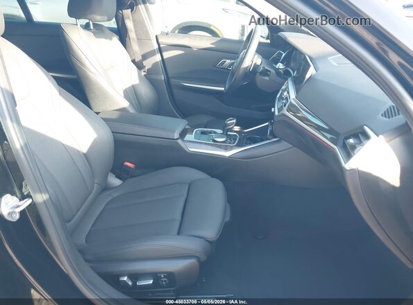 3MW5R1J06M8B51319 2021 BMW 3 SERIES Черный Вид салона спереди