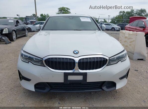 3MW5R7J02L8B29237 2020 BMW 3 SERIES White ხელსაწყოთა პანელის ხედი