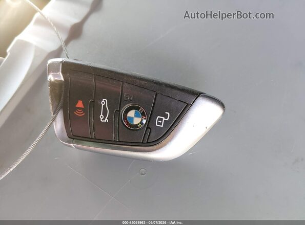 3MW5R7J09L8B12757 2020 BMW 3 SERIES Blue Առջևի վահանակի տեսք