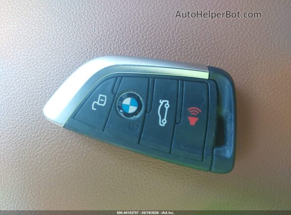 3MW69FF02P8D00114 2023 BMW 3 SERIES Gray Vista del salpicadero