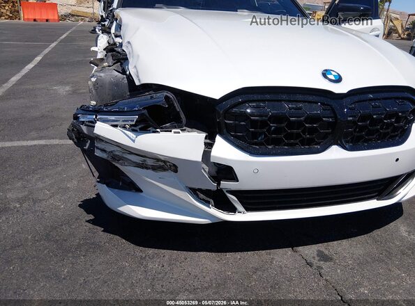 3MW69FF04P8D57057 2023 BMW 3 SERIES White Widok z przodu