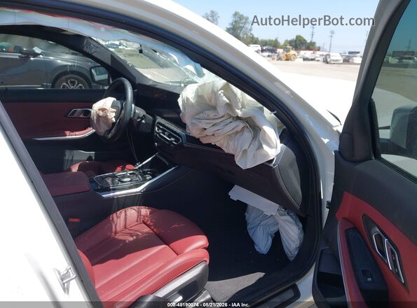 3MW69FF07P8D40334 2023 BMW 7 SERIES White Front interior view