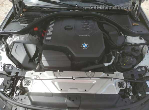 3MW69FF08R8E27677 2024 BMW 3 SERIES White უკანა სალონის ხედი