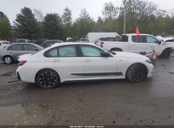 3MW69FT01S8F50652 2025 BMW M3 White Rear interior view