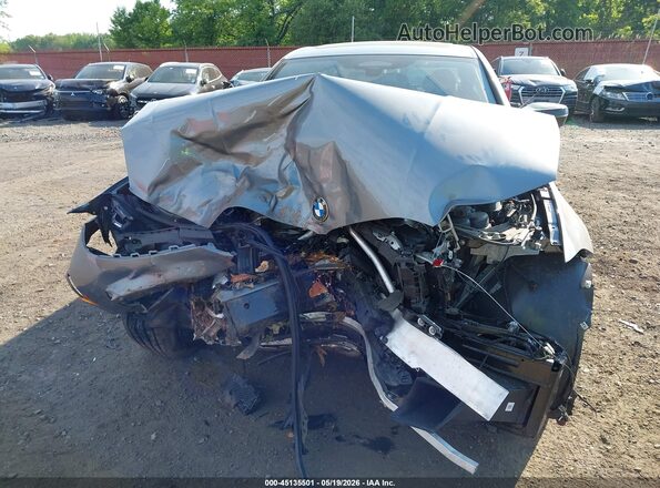 3MW69FT05S8F28217 2025 BMW M3 Gray Սարքավորումների վահանակի տեսք
