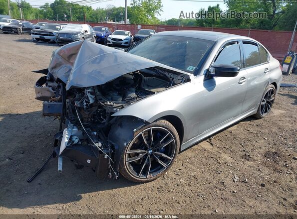 3MW69FT05S8F28217 2025 BMW M3 Gray Առջևի ձախ երեք քառորդ տեսարան