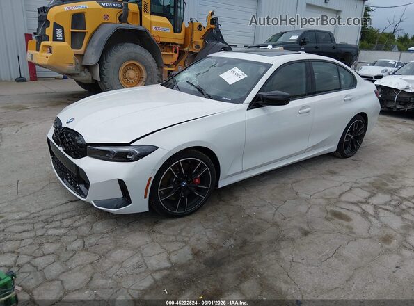 3MW69FT07T8G35643 2026 BMW M3 White Առջևի ձախ երեք քառորդ տեսարան