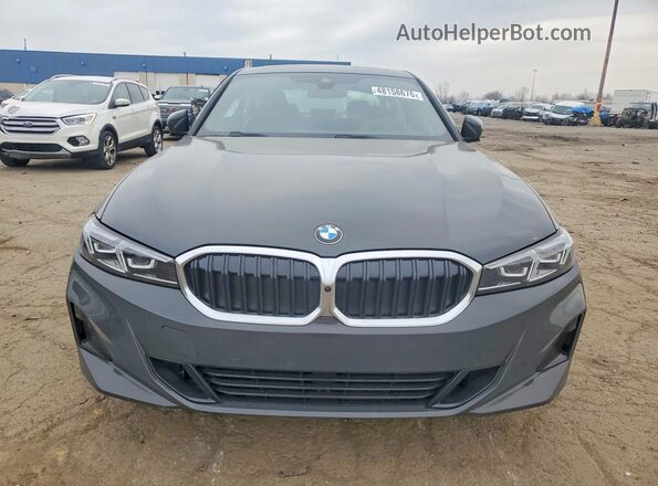 3MW89CW02S8F63493 2025 BMW 3 SERIES Gray Widok z przodu