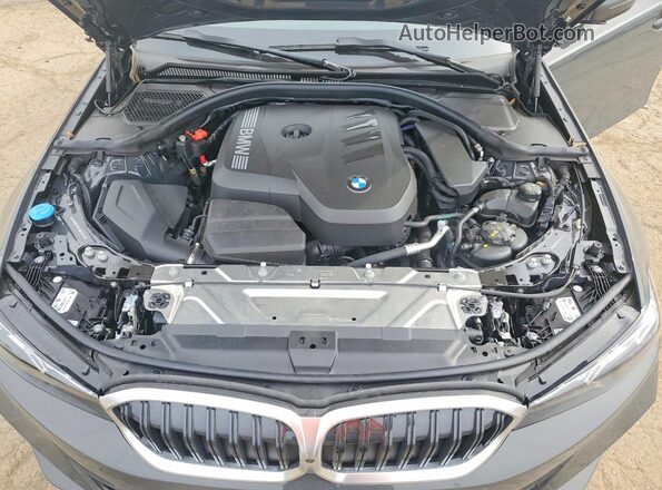 3MW89CW02S8F63493 2025 BMW 3 SERIES Gray Widok wnętrza z tyłu