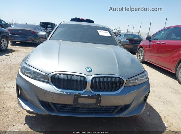 3MW89FF00P8D55931 2023 BMW 3 SERIES Silver ხელსაწყოთა პანელის ხედი