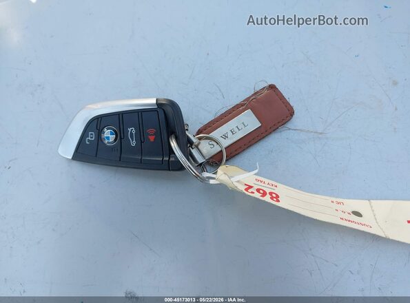 3MW89FF00P8D55931 2023 BMW 3 SERIES Silver წინა პანელის ხედი