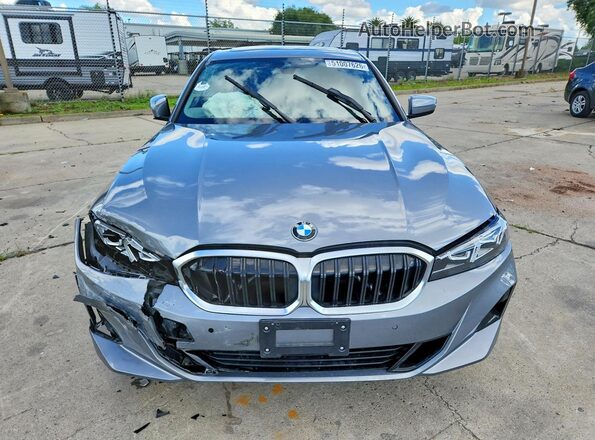3MW89FF01R8E08137 2024 BMW 3 SERIES Gray Front view