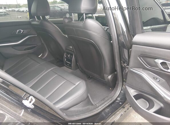 3MW89FF03R8E17308 2024 BMW 3 SERIES Black Vista de la etiqueta del VIN