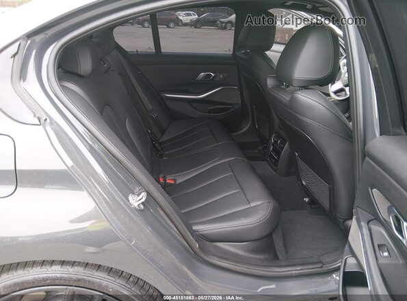 3MW89FF06P8D39023 2023 BMW 3 SERIES Gray Vista de la etiqueta del VIN