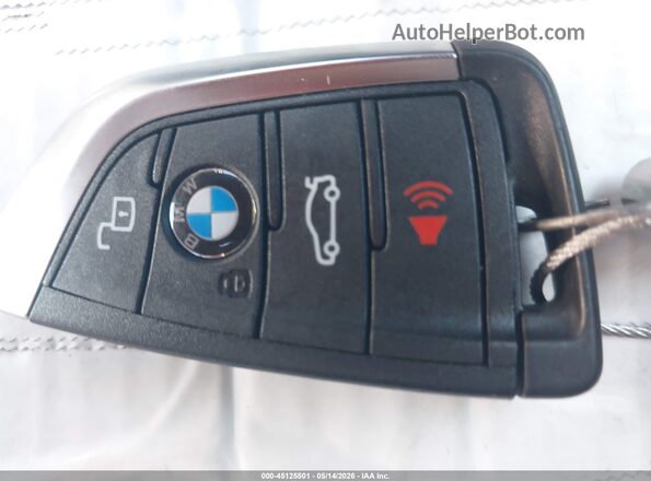 3MW89FF09R8E30077 2024 BMW 3 SERIES Black Widok deski rozdzielczej