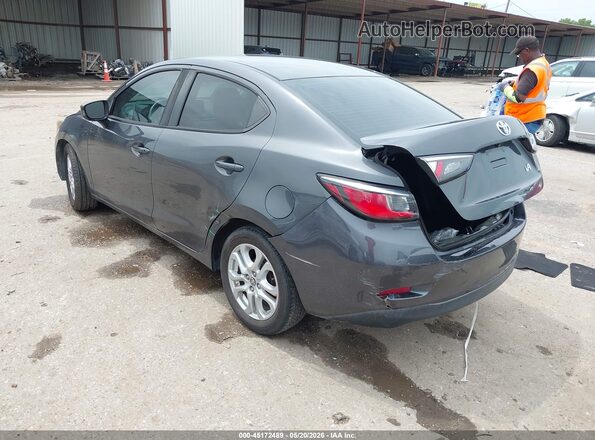 3MYDLBYV0JY324689 2018 TOYOTA YARIS IA Gray Հետևի ձախ