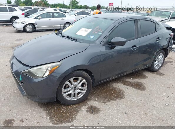 3MYDLBYV0JY324689 2018 TOYOTA YARIS IA Gray Առջևի ձախ երեք քառորդ տեսարան