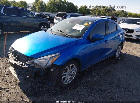 3MYDLBYV0JY325910 2018 TOYOTA YARIS IA Blue წინა მარცხენა ხედი სამი მეოთხედიდან