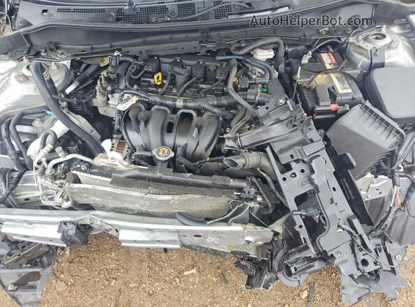 3MYDLBYV0JY327821 2018 TOYOTA YARIS Silver Widok wnętrza z tyłu