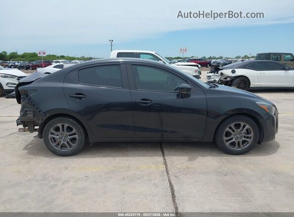 3MYDLBYV1KY515183 2019 TOYOTA YARIS Black Vista interior de 360 grados