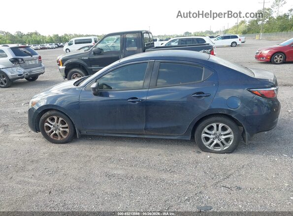 3MYDLBYV2HY151297 2017 TOYOTA YARIS IA Blue Панорамний вид салону 360°