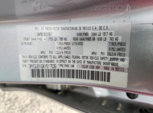 3MYDLBYV2KY517539 2019 TOYOTA YARIS Silver 
