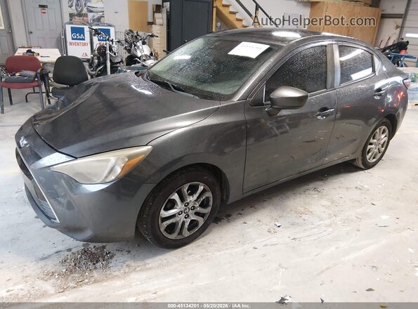 3MYDLBYV3HY185622 2017 TOYOTA YARIS IA Gray Առջևի ձախ երեք քառորդ տեսարան