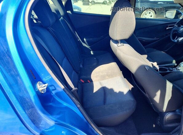 3MYDLBYV4JY331113 2018 TOYOTA YARIS Blue 