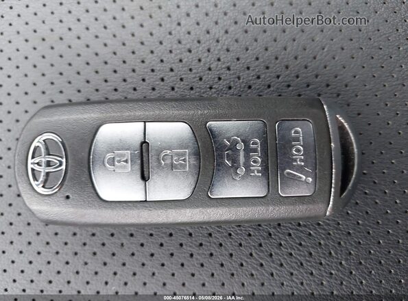 3MYDLBYV4KY503495 2019 TOYOTA LE Gray 