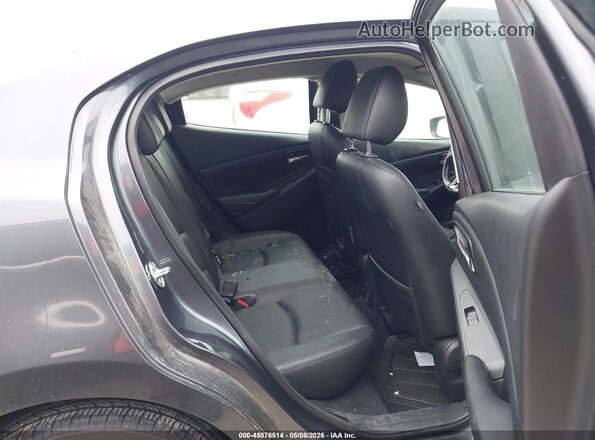 3MYDLBYV4KY503495 2019 TOYOTA LE Gray 