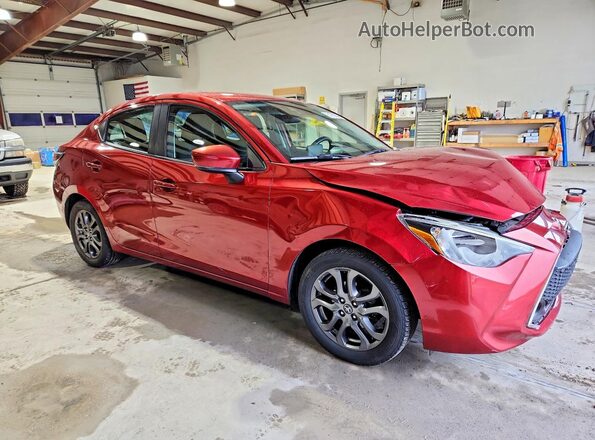 3MYDLBYV4LY709093 2020 TOYOTA YARIS Burgundy წინა მარჯვენა