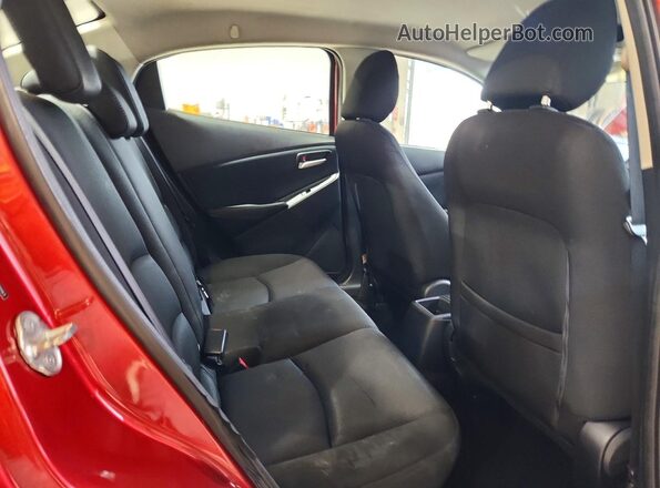 3MYDLBYV4LY709093 2020 TOYOTA YARIS Burgundy უკანა სავარძლების ხედი