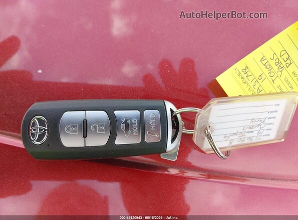 3MYDLBYV5KY517518 2019 TOYOTA YARIS Red Вид панелі приладів