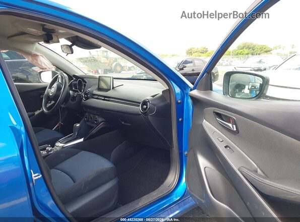 3MYDLBYV6HY158334 2017 TOYOTA YARIS IA Blue 