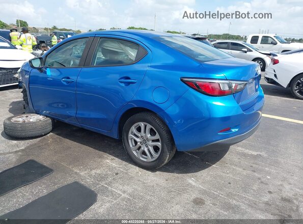 3MYDLBYV6HY158334 2017 TOYOTA YARIS IA Blue 