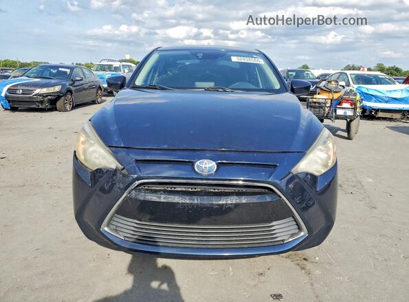 3MYDLBYV6HY176204 2017 TOYOTA YARIS Синий Вид спереди