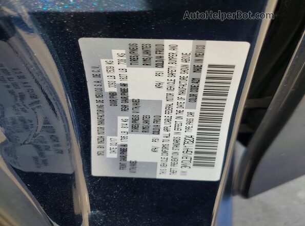 3MYDLBYV6HY176204 2017 TOYOTA YARIS Синий Вид подкапотного пространства