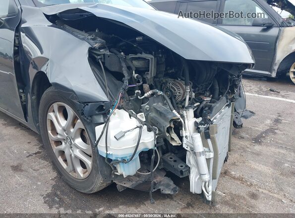 3MYDLBYV6HY184593 2017 TOYOTA YARIS IA Gray 